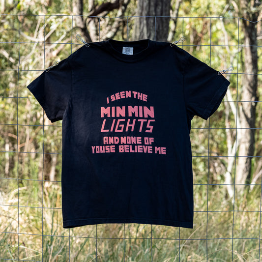 Min Min Lights Tee Unisex