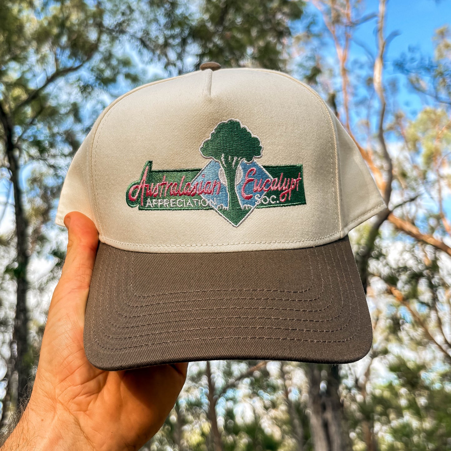 Australasian Eucalypt Society Two Tone Walnut / Natural Cap